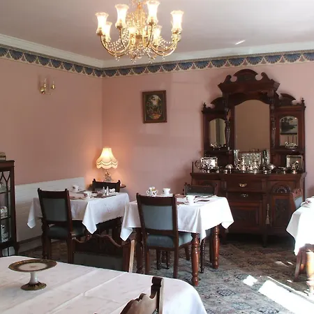 Grove 3* Inistioge